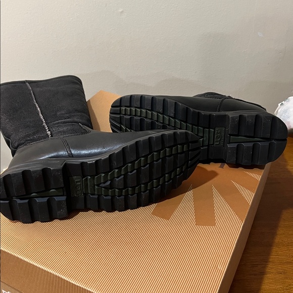 UGG Black Brooks Tall Boots size 7 - Picture 8 of 10